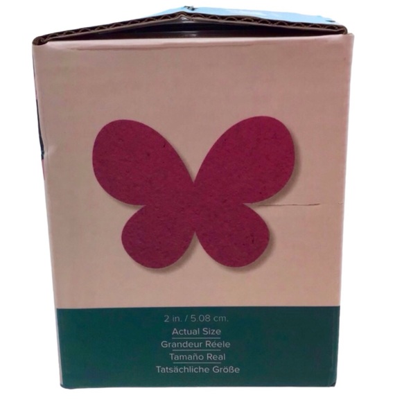 We R Memory Keeper Clear-Cut Butterfly Punch (NWT) - Picture 5 of 9